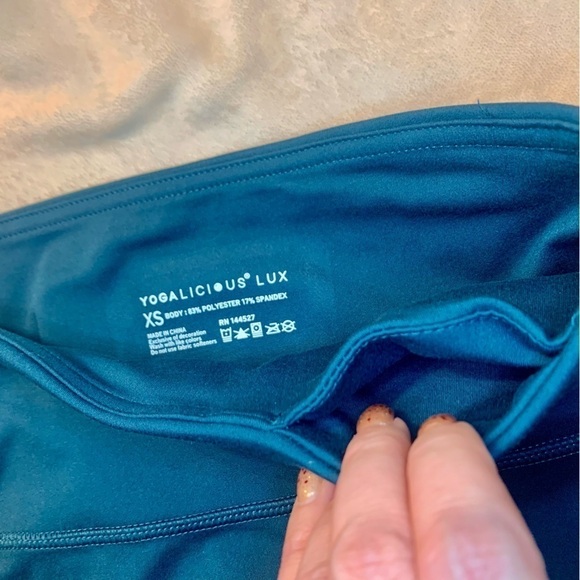 NWT Yogalicious Lux Shorts XS Dark Teal Spandex 5” Inseam Athletic Shorts New - Picture 9 of 13